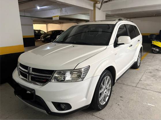 DODGE JOURNEY 3.6 RT V6 GASOLINA 4P AUTOMÁTICO DODGE JOURNEY 3.6 RT V6 GASOLINA 4P AUTOMÁTICO